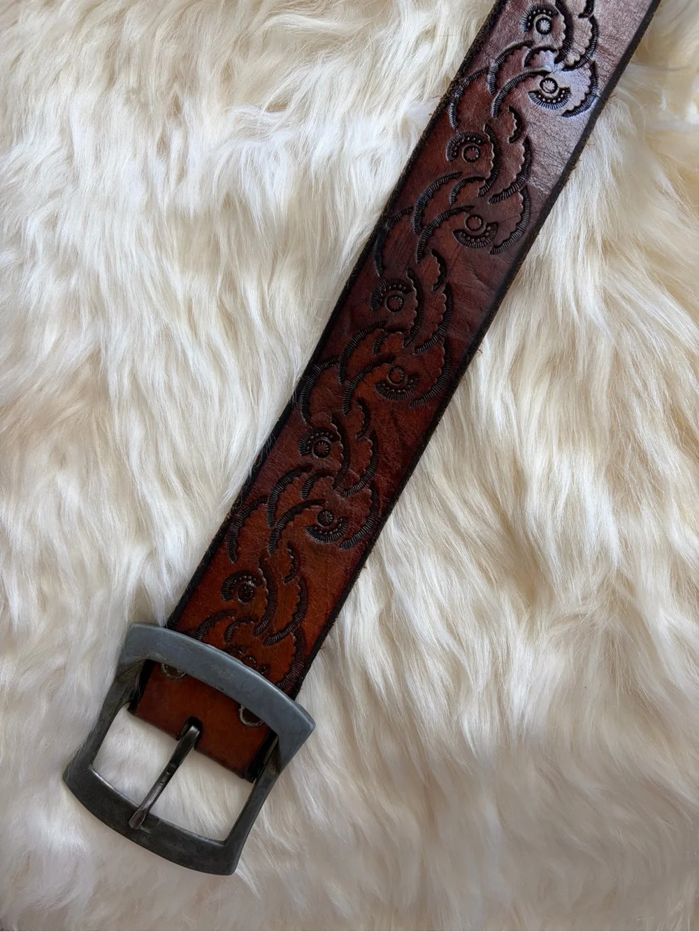 Vintage Hand Tooled Brown Embossed Leather Belt - Classic Western Style